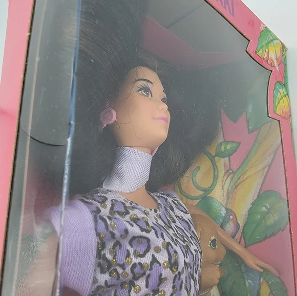 Vintage 1989 Barbie Animal Lovin Nikki Doll & Lion Cub No. 1352 NRFB. - Picture 9 of 10